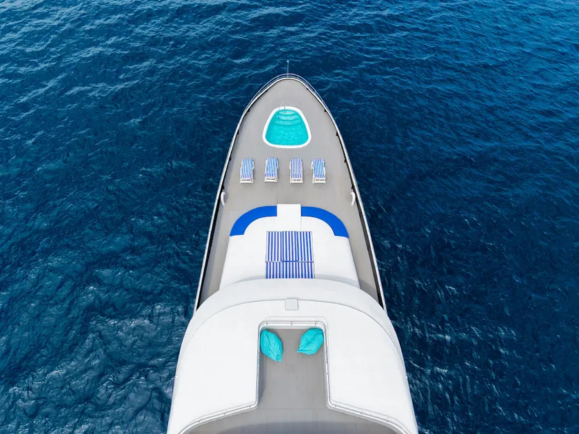 Ritrella Floating Hotel - Image 1