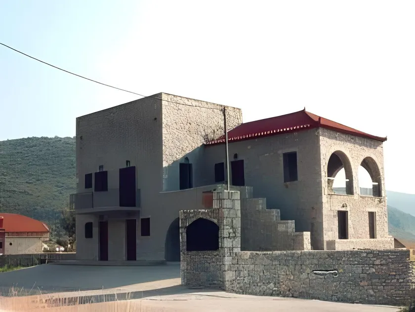 Las - Giannakakoy Traditional Stone Houses - Image 1