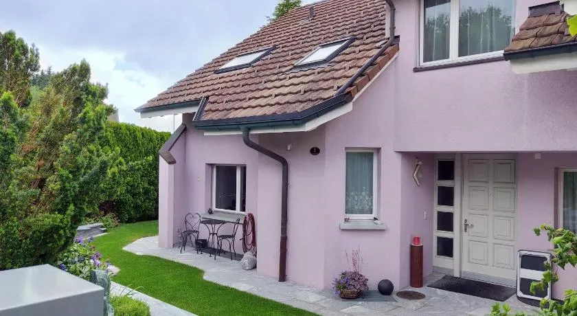 Hillside Homestay near Luzern by Menbergs Harmony Homestay - Image 1