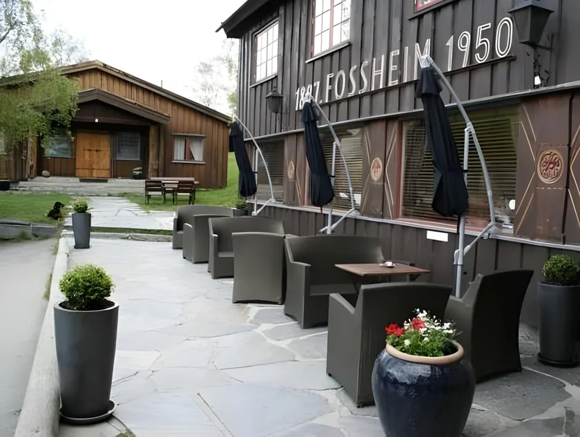 Fossheim Hotel Lom - Image 1