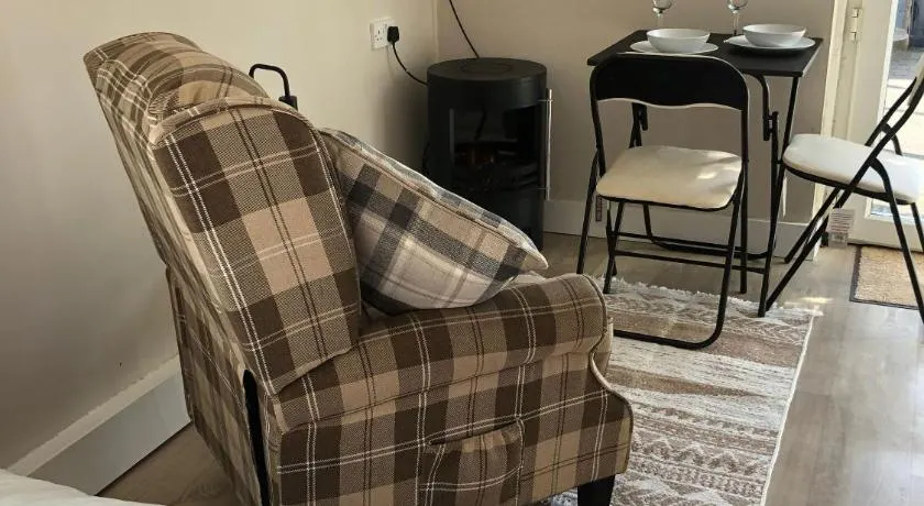 Cosy comfortable accommodation - Image 1