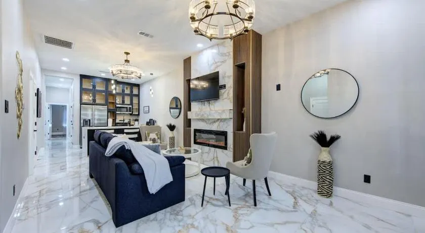 Houston's Marble Gem Near NRG & Medical Center - Image 1