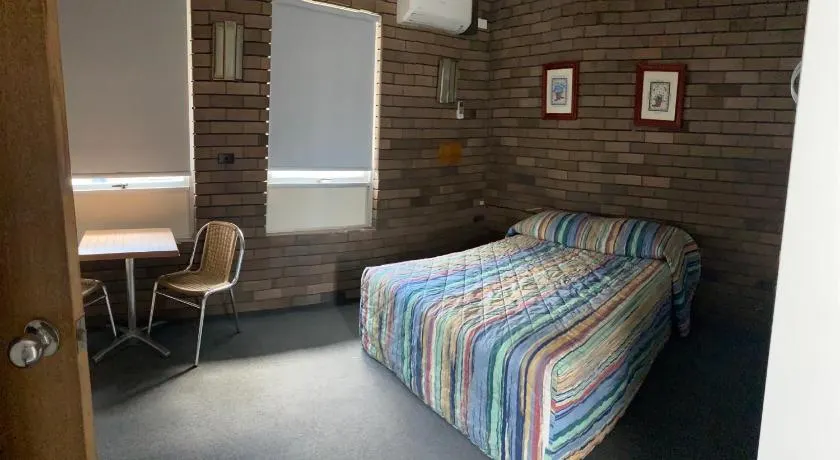 Downtown Motel - Image 1