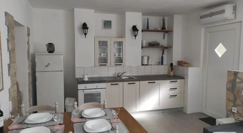 Apartment Loparina - Image 1