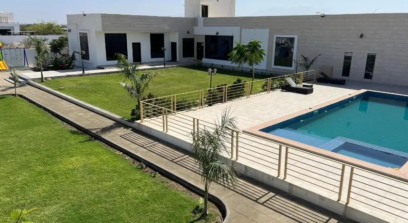 Al Barahaa Private Farm House استراحة البراحة - Image 1