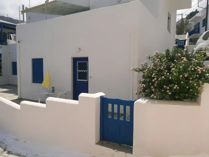 Joanna's house by the sea - Image 1