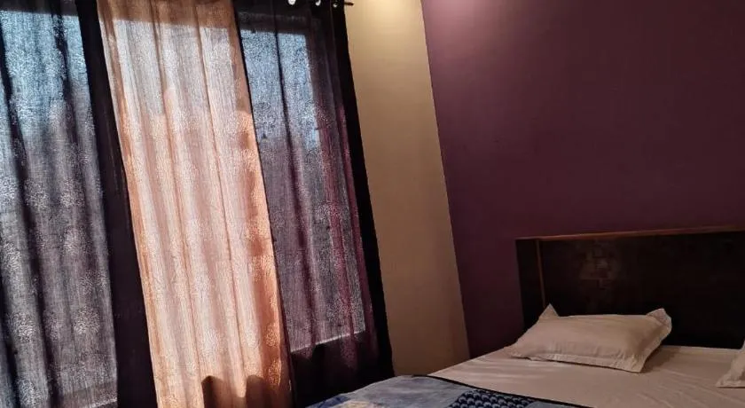 Privyrooms Raptinagar - Image 1