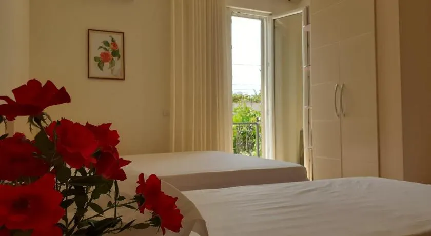 Guest House Zadeja - Image 1