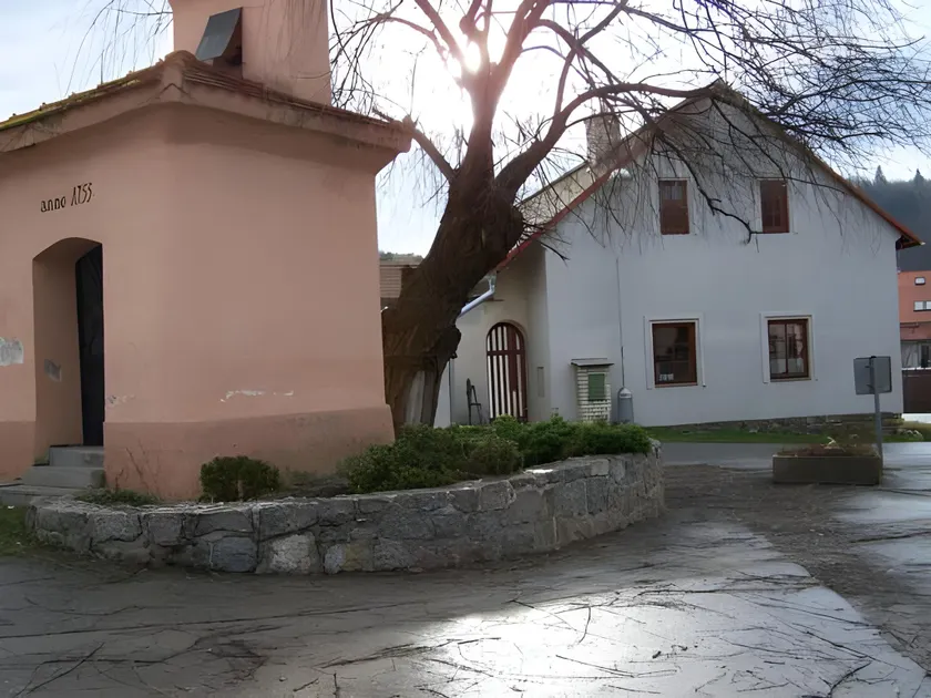 Restaurace a penzion U Lva - Image 1