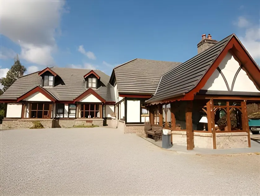 Tudor Lodge - Image 1