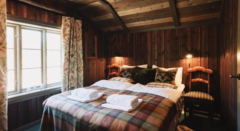 Reinheimen Lodge - Image 1