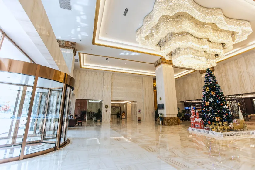 Ruixue International Hotel - Image 1