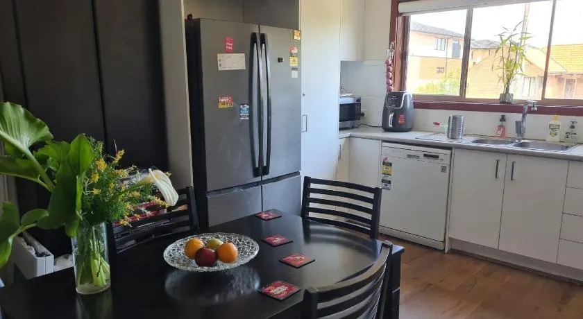 Clayton Living Town House at Monash Doorstep - Image 1