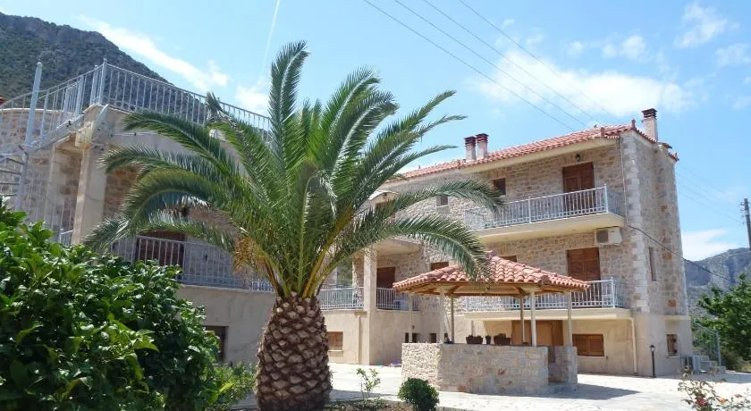 Karantonis House - Image 1