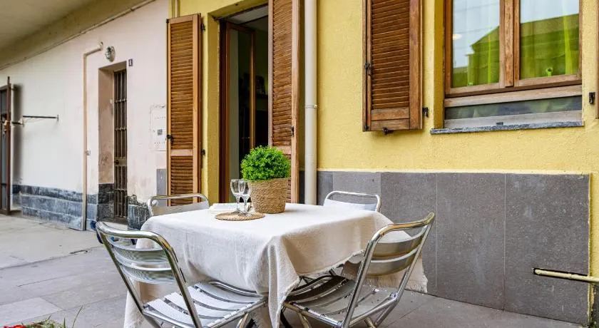 Parcheggio Gratuito e Giardino - Nord Milano - Image 1
