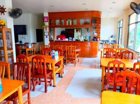 Chotiphan Apartment - Image 1