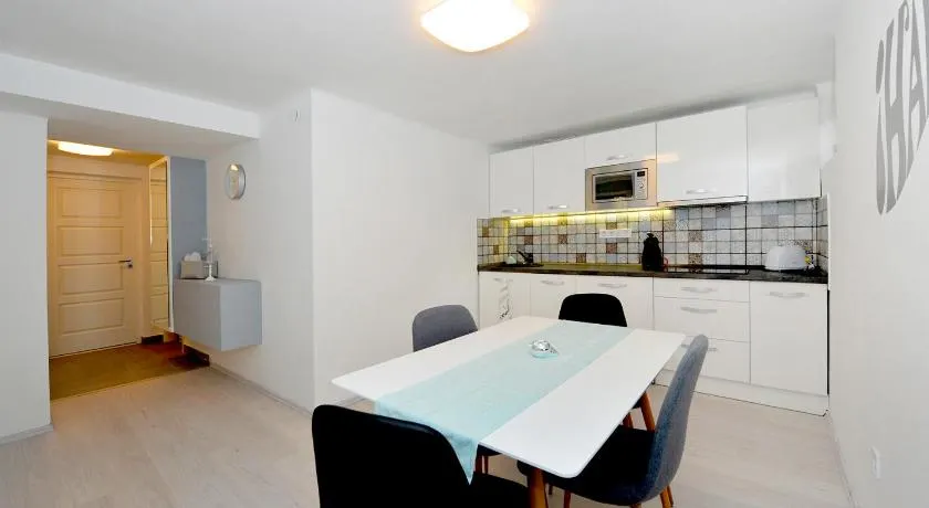 Pure Apartman Pécs - Image 1