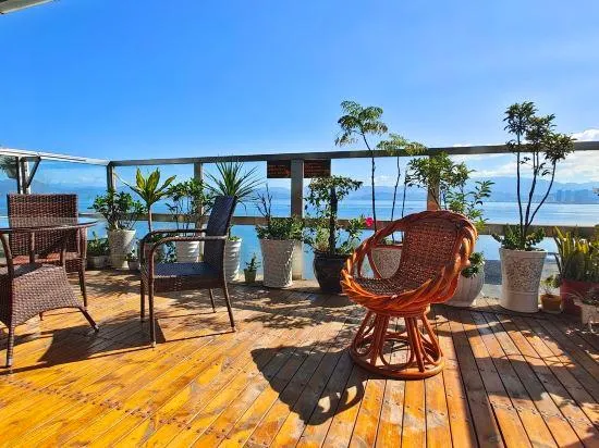 Cloud Can Chang Hotel - Image 1