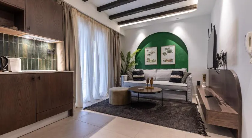 Vermio Suites in the center of Naousa - Image 1