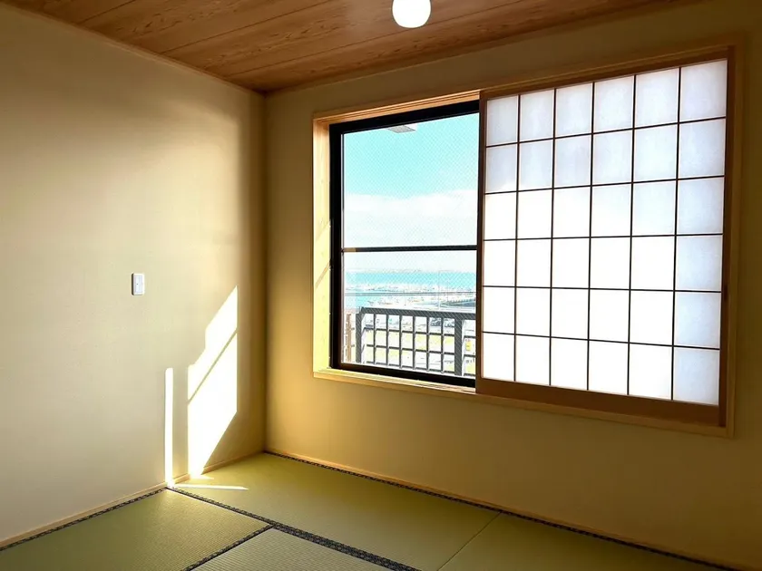 A room with a sea view! A plan that promises to fi - Image 1