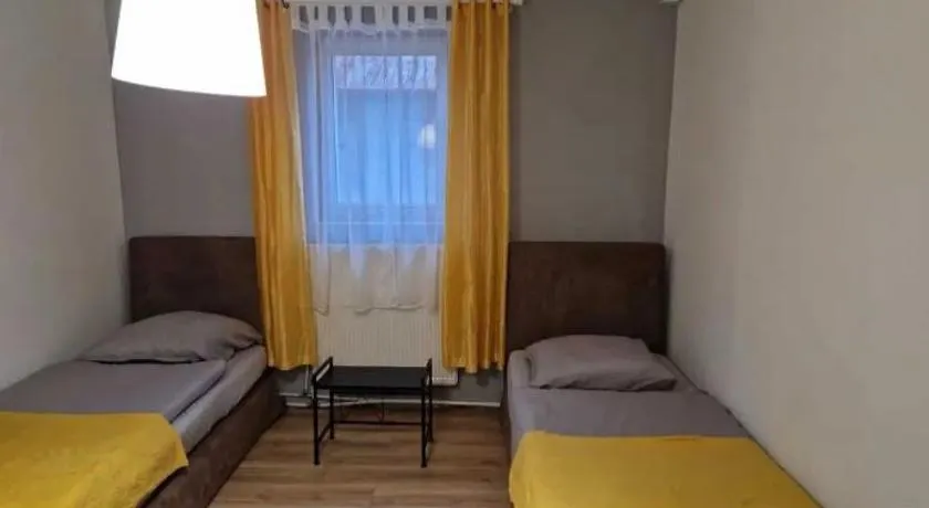 Noclegi krótkoterminowe - Image 1