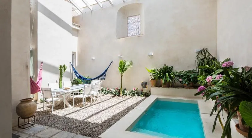 Eva Recommends Sanlúcar City & Pool - Image 1