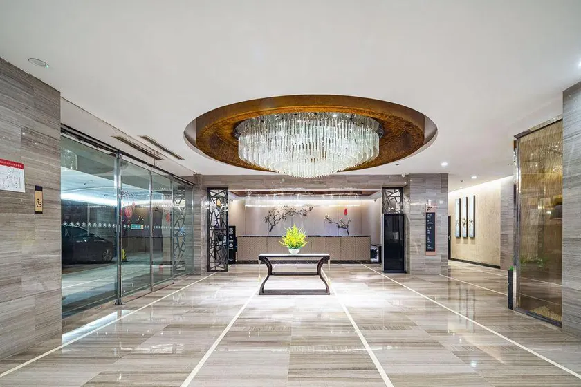 Minshan Rezen Hotel Chongqing - Image 1