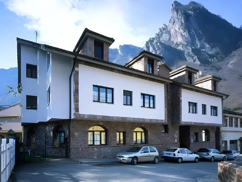 Hotel Casa Miño - Image 1