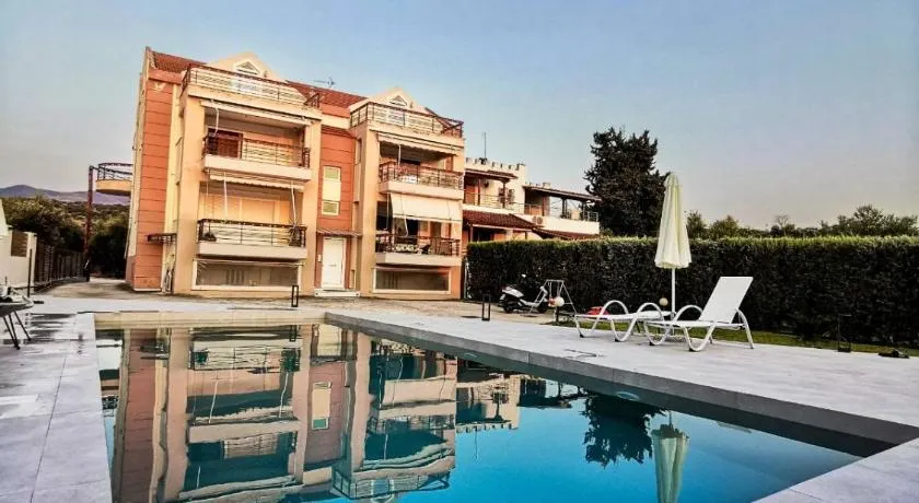 Ostria Seaside Apartments - Image 1