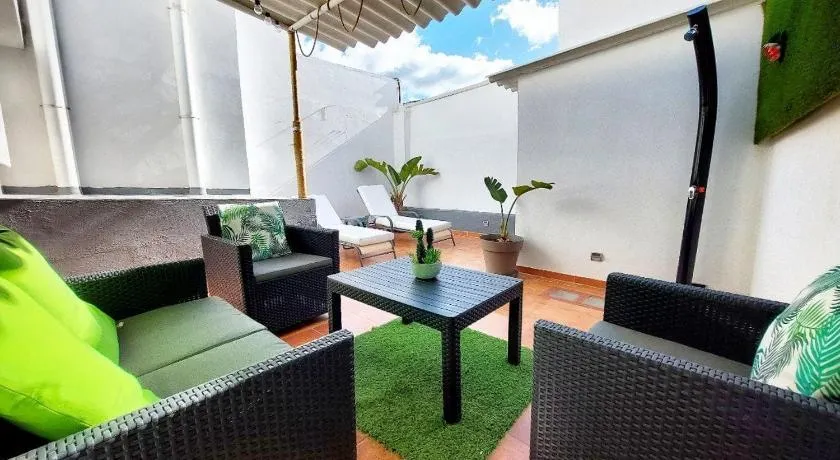 Casa BIMBA Agaete con terraza y ducha exterior - Image 1