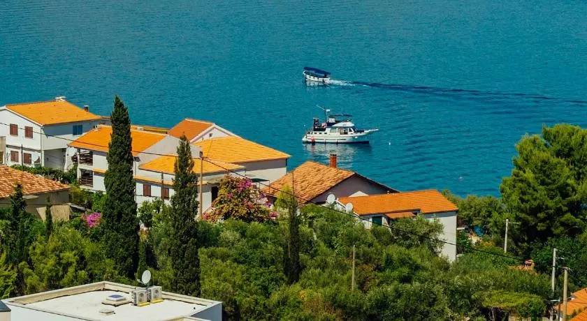 SEAPHORIA Luxury Modern Villa - Image 1