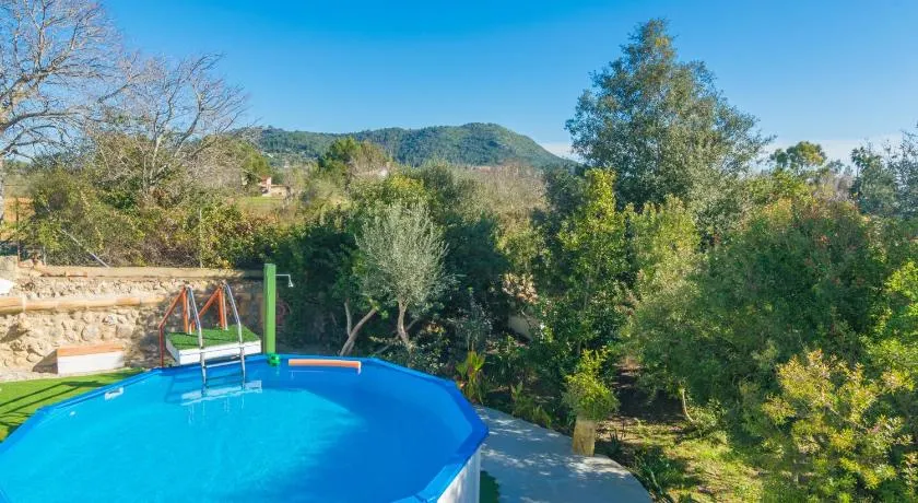 CAS CIUTADA - Hermosa casa con piscina elevada en el campo. WiFi Gratis - Image 1