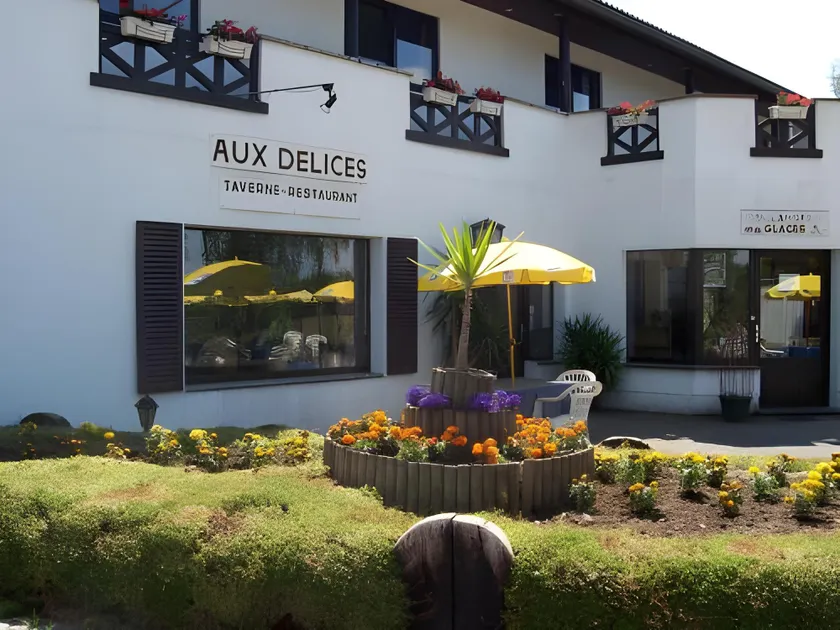 Hotel Dry Les Courtis - Image 1