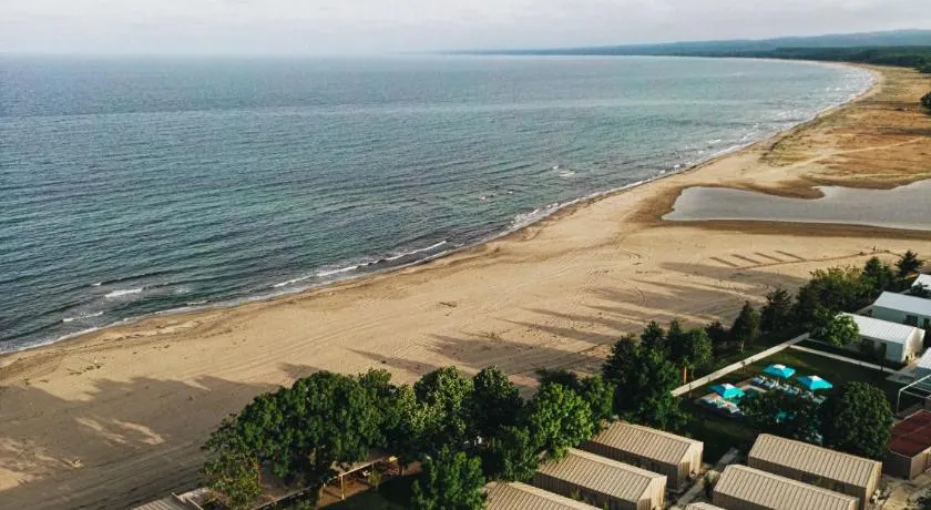 Nayu Igneada - Image 1