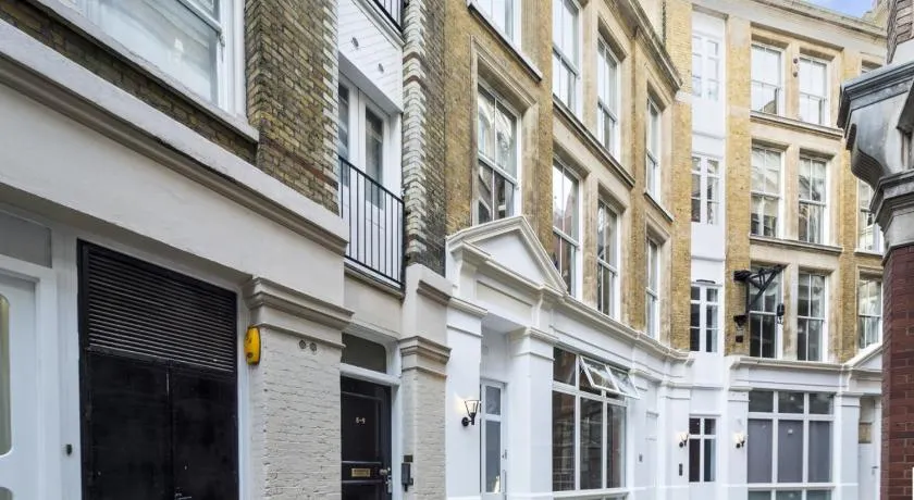 Clockwork Stay London - Image 1