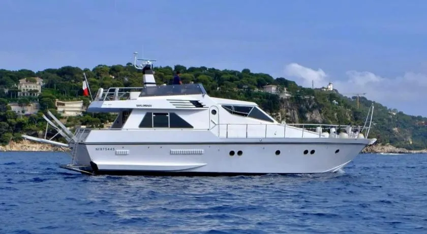 Yacht Charter Nice Cannes Antibes - Image 1