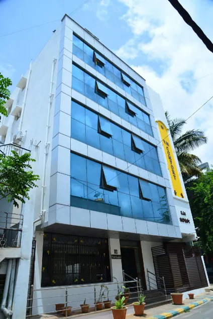 Hotel V M Comfort - Image 1