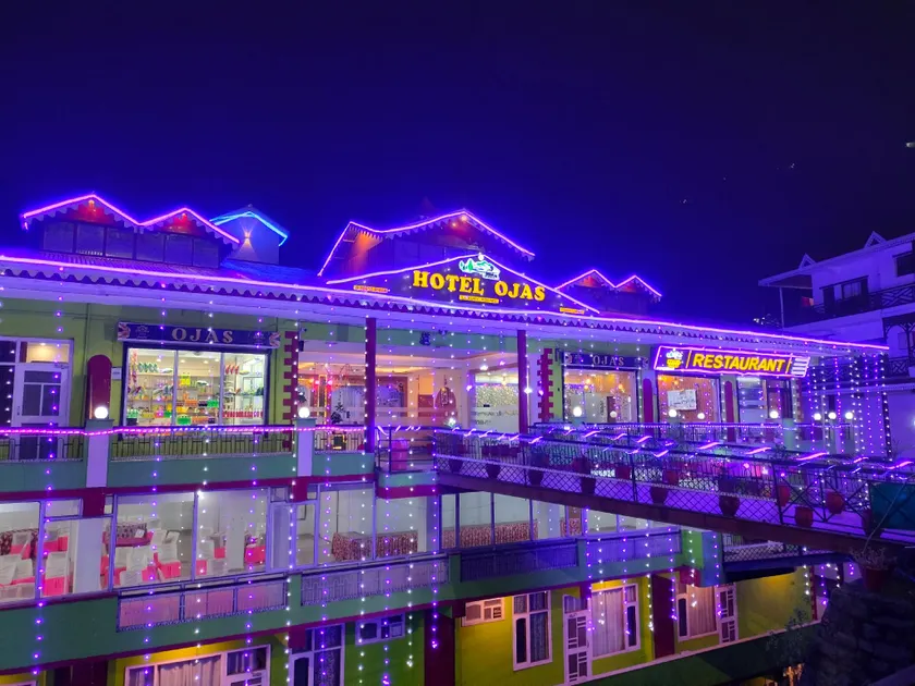 HOTEL OJAS - Image 1