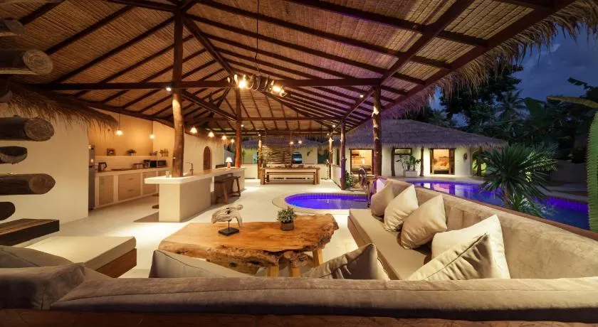 Baan Tham 2 villas 10 bedrooms - Image 1