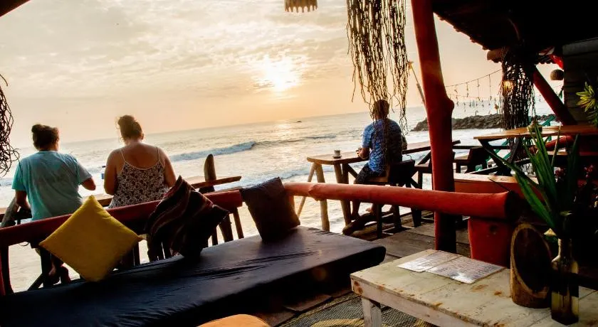 Brother's Beach Home - Image 1