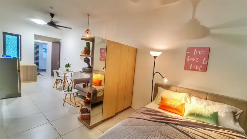 Romantic 38Flr  Studio@Meritus residence Prai - Image 1
