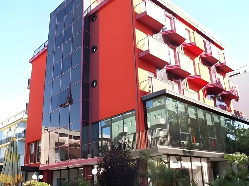 Hotel Prestigio - Image 1