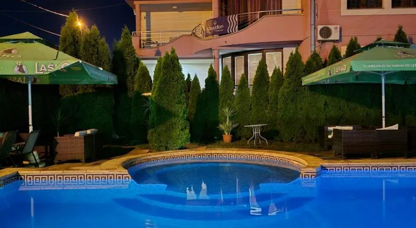 Poseidon Apartment - Image 1