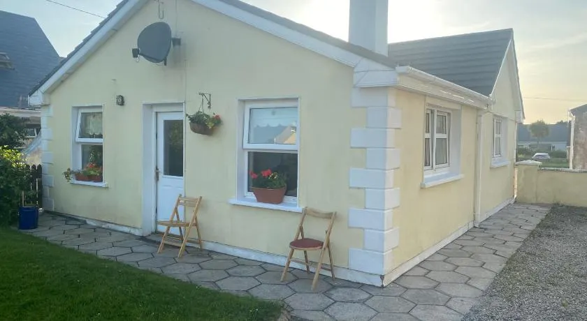 Primrose Cottage - Image 1