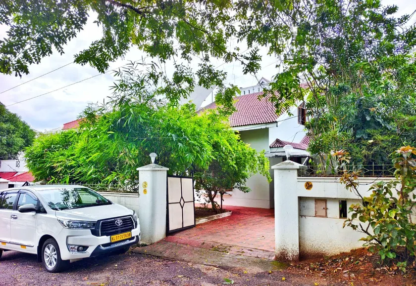 Citadel  Homely Villa ,10 Min to Station & Temple - Image 1