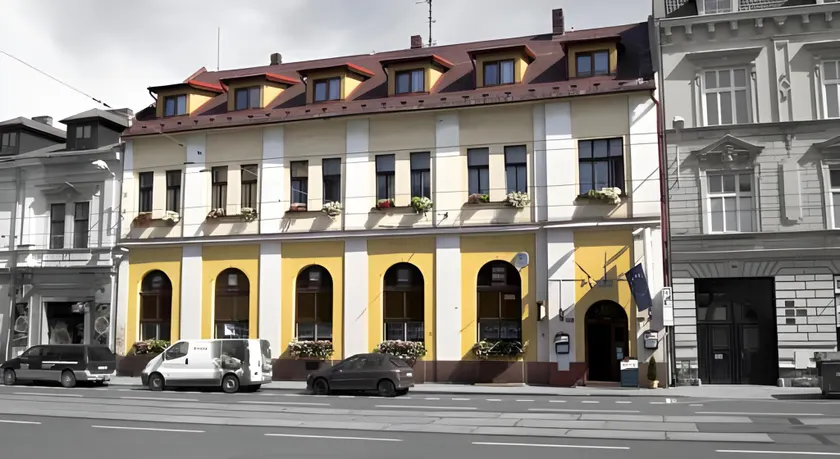 Hotel Max Šimek - Image 1