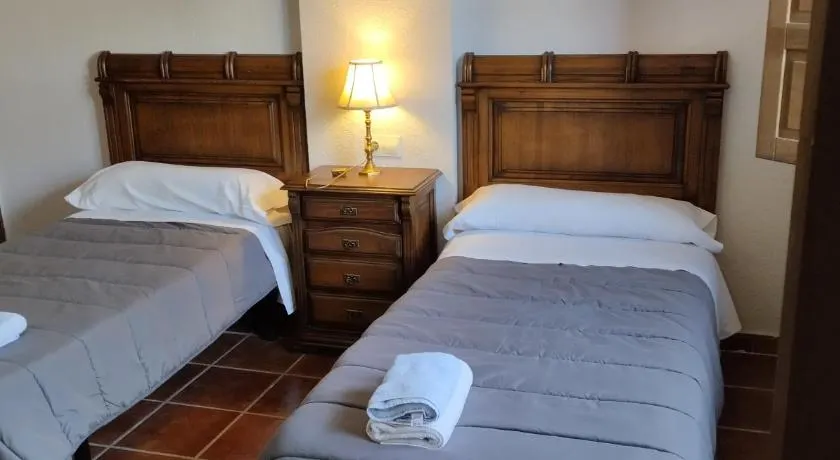 Albergue el Caseron de Fuentes Carrionas - Image 1