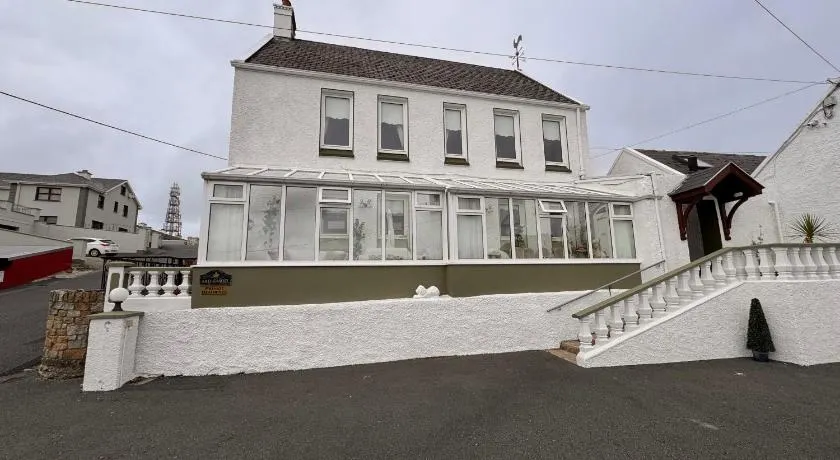 Ard Cashel, Barrack Brae - Image 1