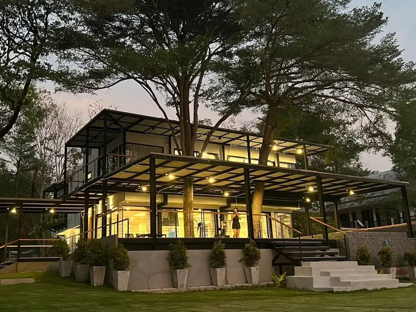 Pool Villa by the Riverside/Beach Near Bangkok, Chachoengsao - Image 1