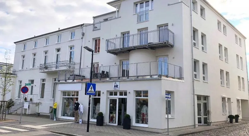 Apartment Warnemünde 15 - Image 1